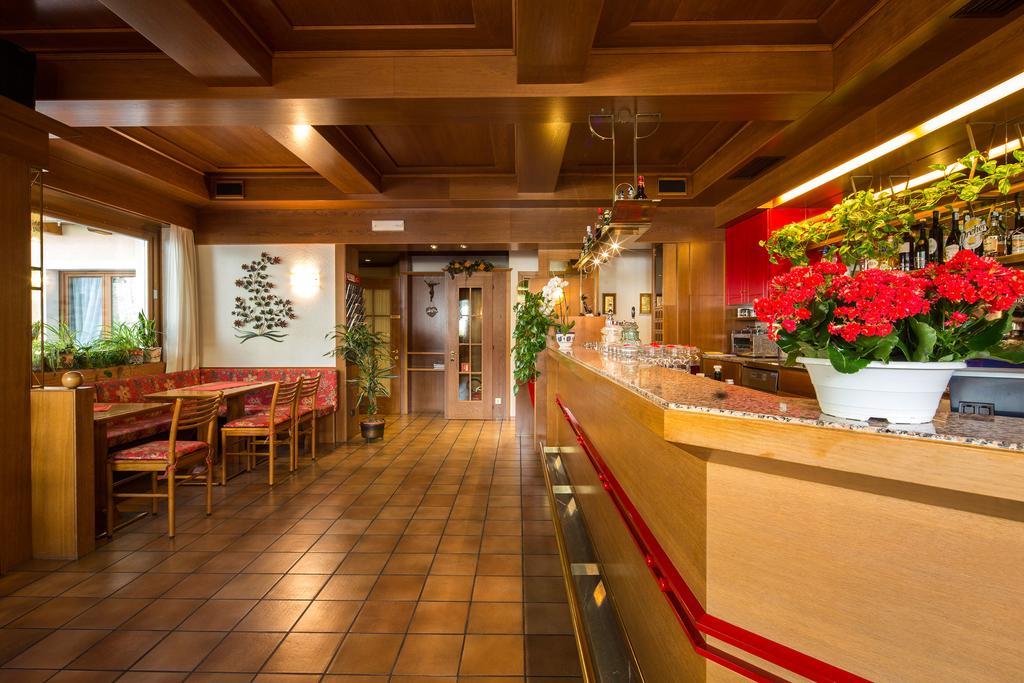 艾塞雷早餐酒店 罗卡皮耶托雷 外观 照片
